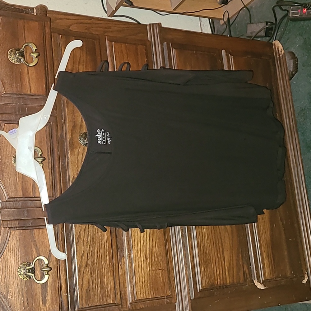 Soho soft tee from New York & Company a black medium off the shoulder